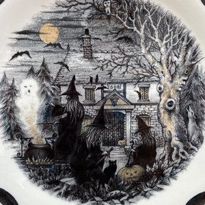 Royal Stafford Halloween Coven Witches Spell Black Cat Dinner Plates Set of 4